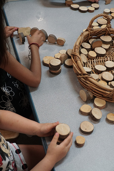 Artist-to-Go: Loose Parts from Nature